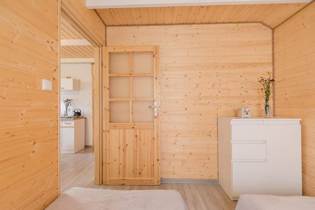 Skandynawia Uherce Mineralne Eksteriør billede